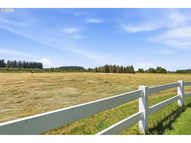 26873 S BOLLAND Rd, Canby, OR 97013