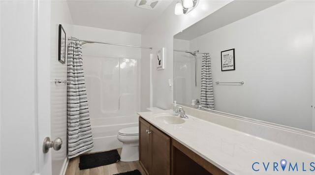 7225 Stafford Park Dr, Chesterfield, VA 23120