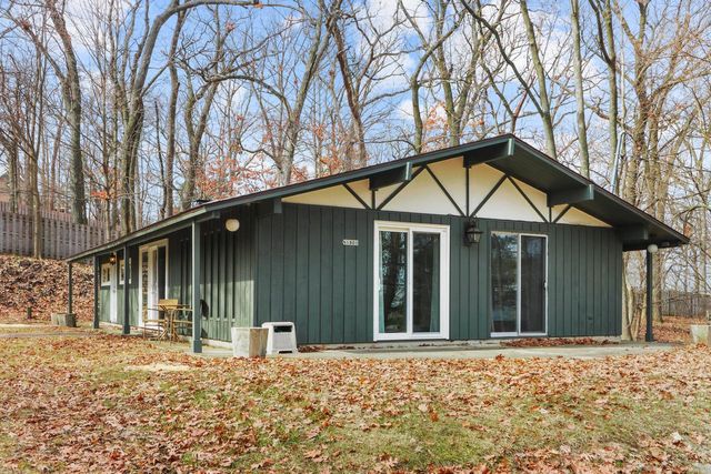 N1801 Birch DRIVE, Lake Geneva, WI 53147