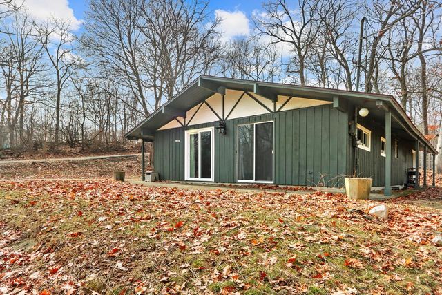 N1801 Birch DRIVE, Lake Geneva, WI 53147