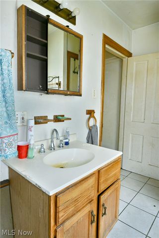 5013 King Graves Road, Vienna, OH 44473