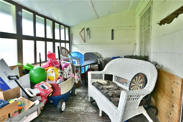 5013 King Graves Road, Vienna, OH 44473