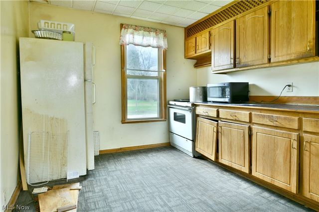 5013 King Graves Road, Vienna, OH 44473