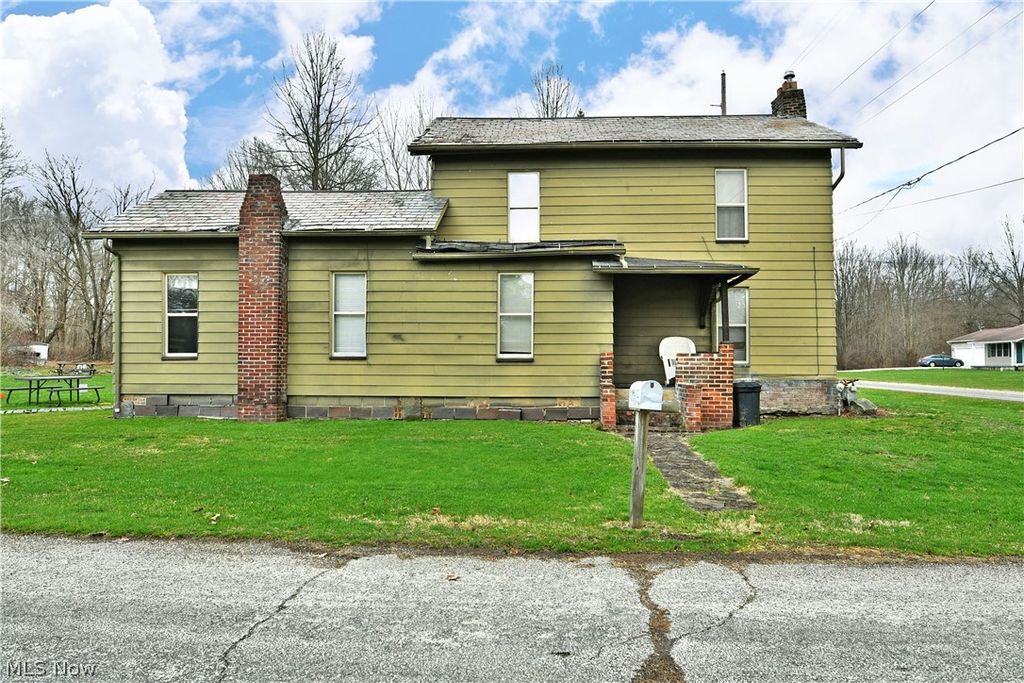 5013 King Graves Road, Vienna, OH 44473