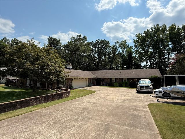 10821 Bay Ridge, Dardanelle, AR 72834
