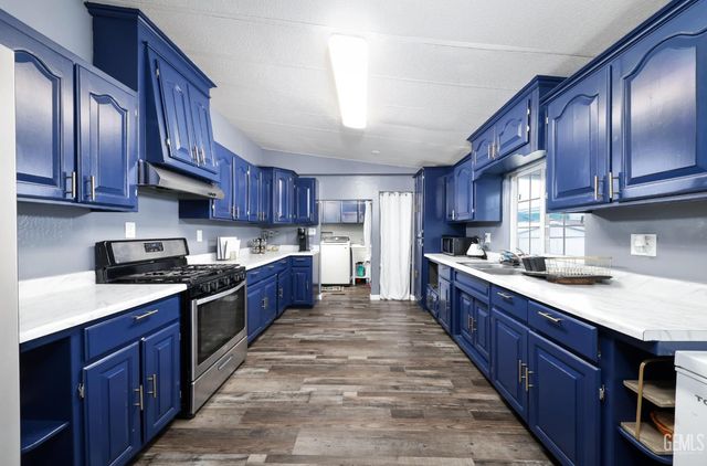 6601 Eucalyptus Drive 175, Bakersfield, CA 93306