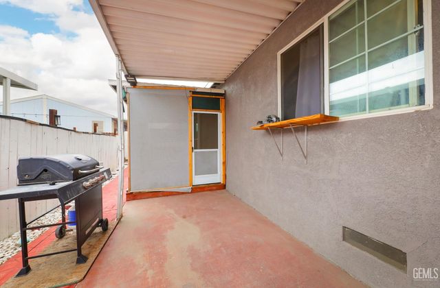 6601 Eucalyptus Drive 175, Bakersfield, CA 93306