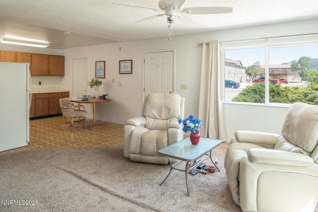 1241 W Newlands Drive, Fernley, NV 89408