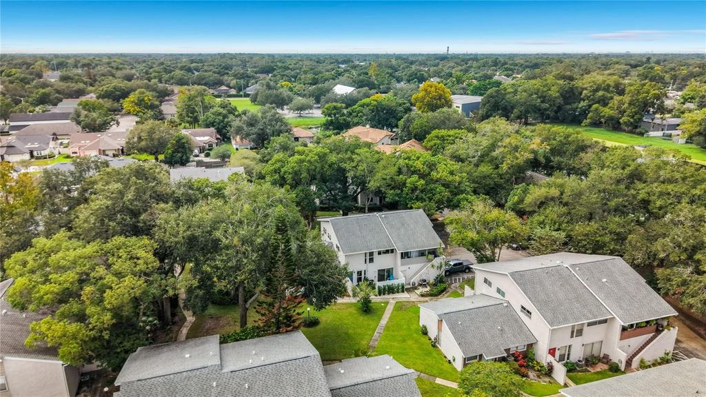 Image 2 of property listing at 2778 CURRY FORD ROAD 11-C, Orlando, FL 32806