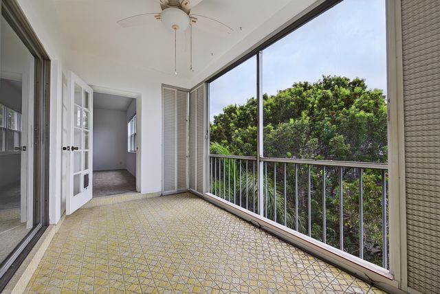6731 Cypress Road Unit 402, Plantation, FL 33317