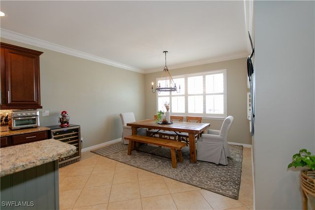 2604 Stonyhill CT, Cape Coral, FL 33991