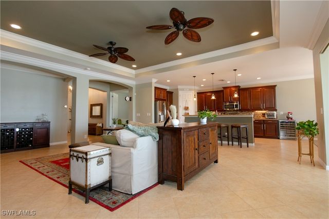 2604 Stonyhill CT, Cape Coral, FL 33991