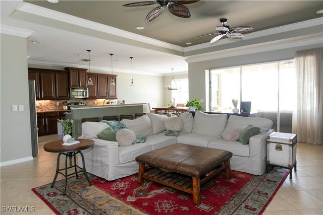 2604 Stonyhill CT, Cape Coral, FL 33991