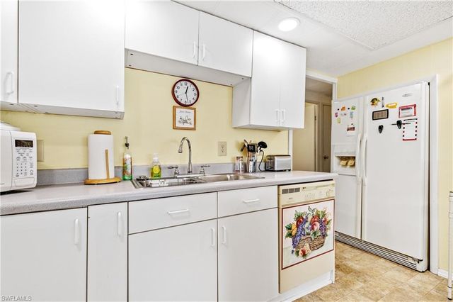 203 Harvest LN, North Fort Myers, FL 33917