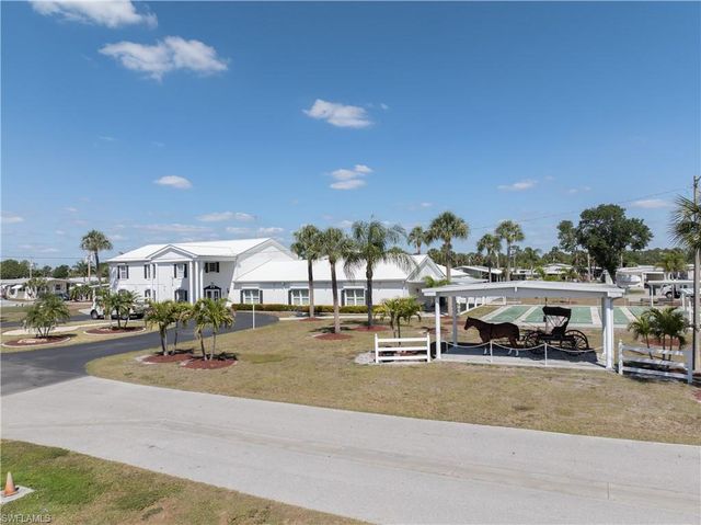 203 Harvest LN, North Fort Myers, FL 33917