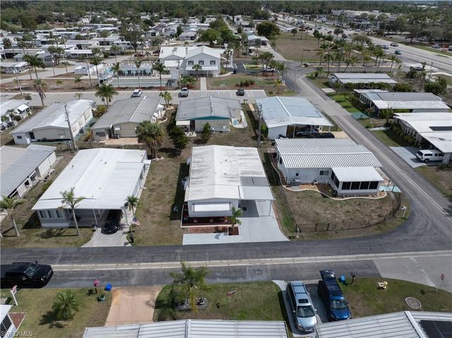 203 Harvest LN, North Fort Myers, FL 33917