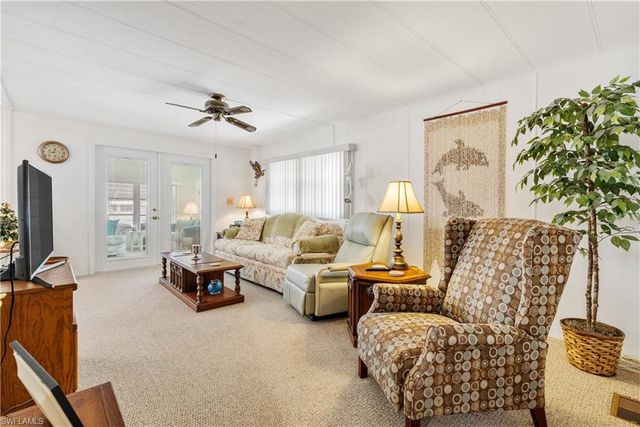 203 Harvest LN, North Fort Myers, FL 33917