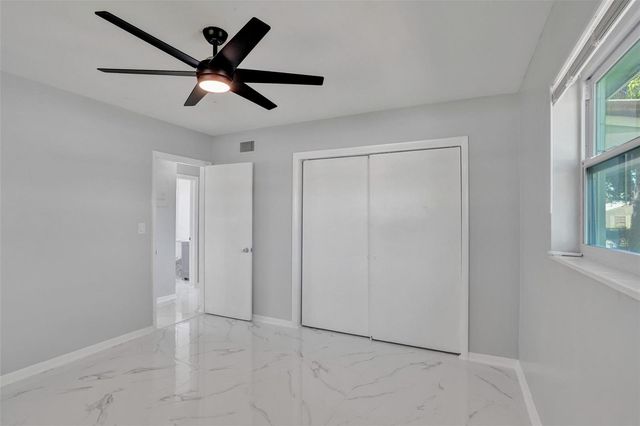 260 NE 41st Street, Oakland Park, FL 33334