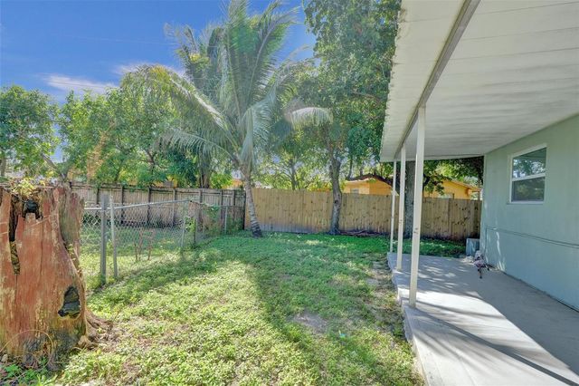 260 NE 41st Street, Oakland Park, FL 33334