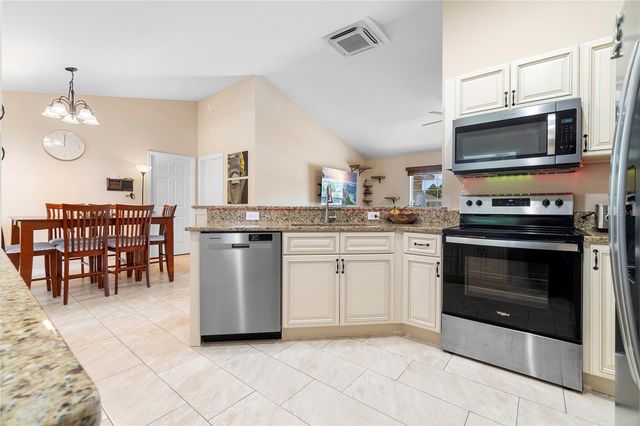 391 MARION OAKS PASS, Ocala, FL 34473