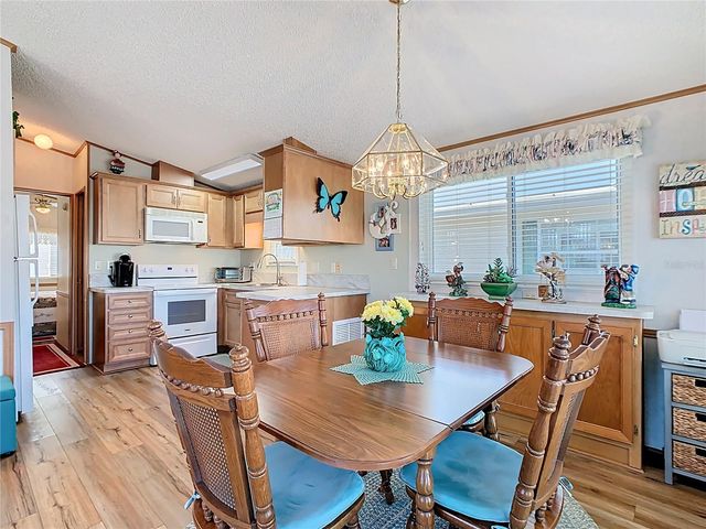 9000 US HWY 192 311, Clermont, FL 34714