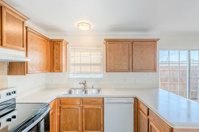 611 Oriole Boulevard 404, Duncanville, TX 75116