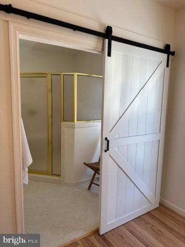 158 N VIEW CIR, Warrenton, VA 20186