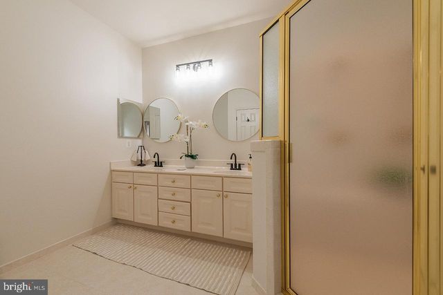 158 N VIEW CIR, Warrenton, VA 20186