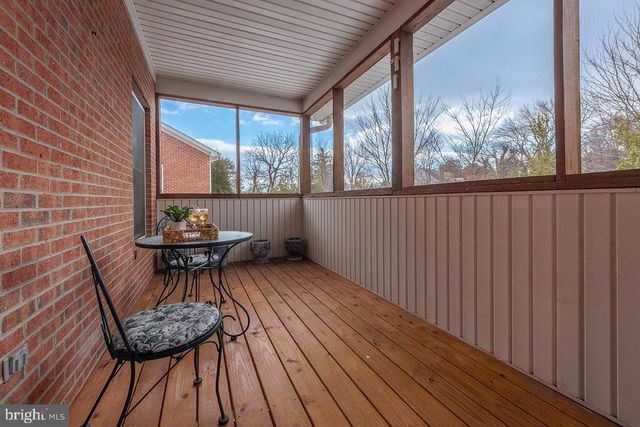 158 N VIEW CIR, Warrenton, VA 20186