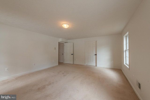 158 N VIEW CIR, Warrenton, VA 20186