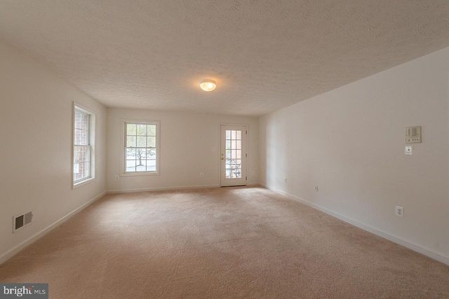 158 N VIEW CIR, Warrenton, VA 20186