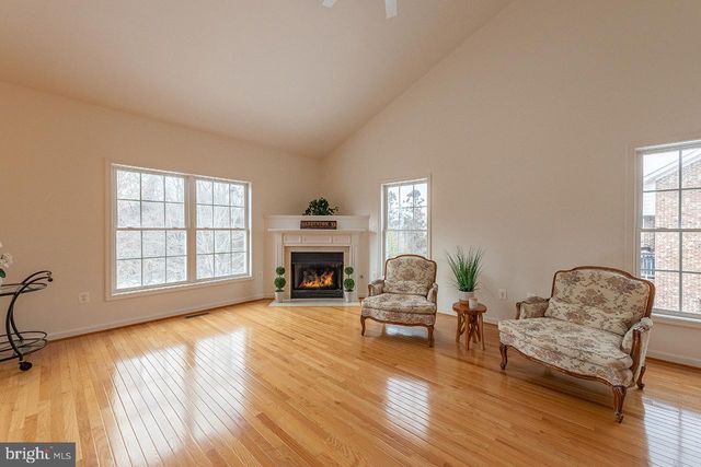 158 N VIEW CIR, Warrenton, VA 20186