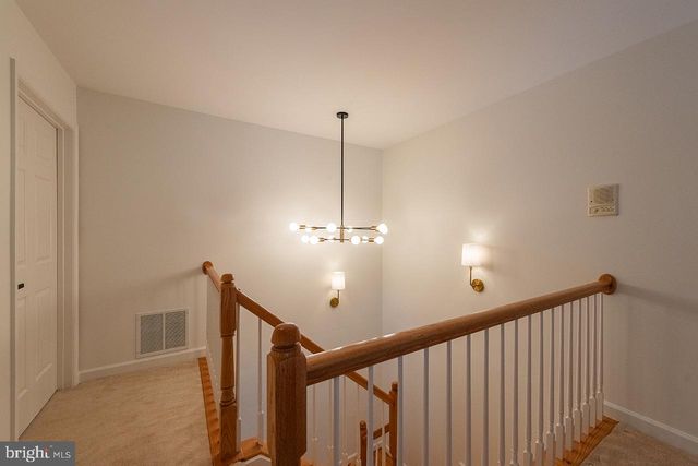 158 N VIEW CIR, Warrenton, VA 20186