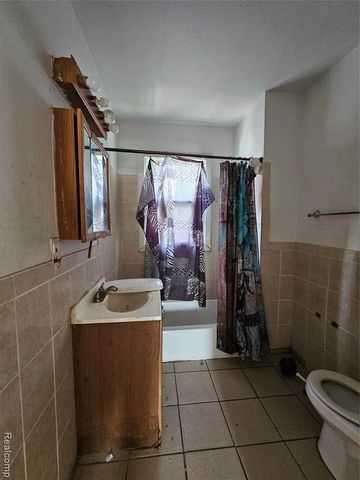 139 Puritan Street, Highland Park, MI 48203