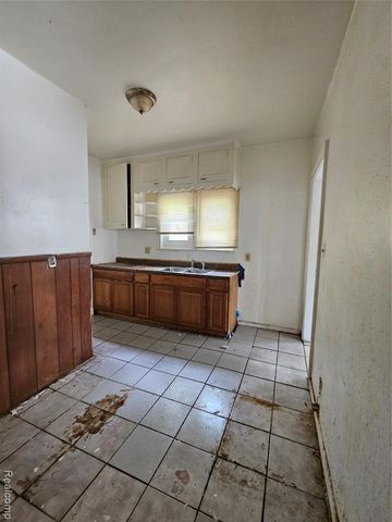 139 Puritan Street, Highland Park, MI 48203
