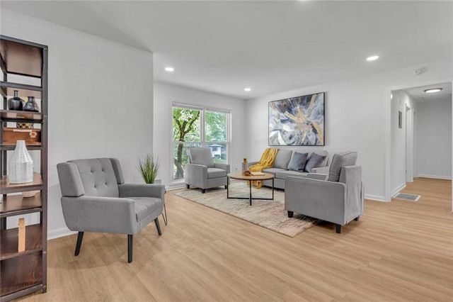 1380 Dennis Drive, Decatur, GA 30032