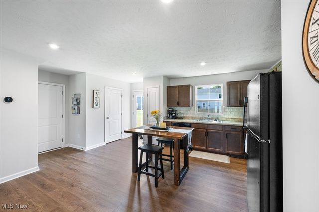 238 Leather Leaf Drive, Elyria, OH 44035