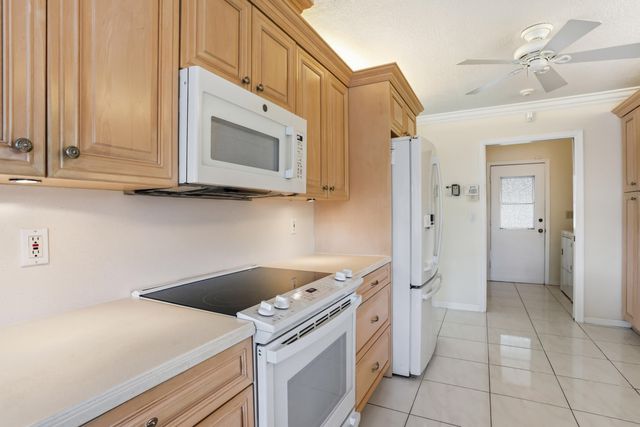 10426 Vereda Circle, Boynton Beach, FL 33436