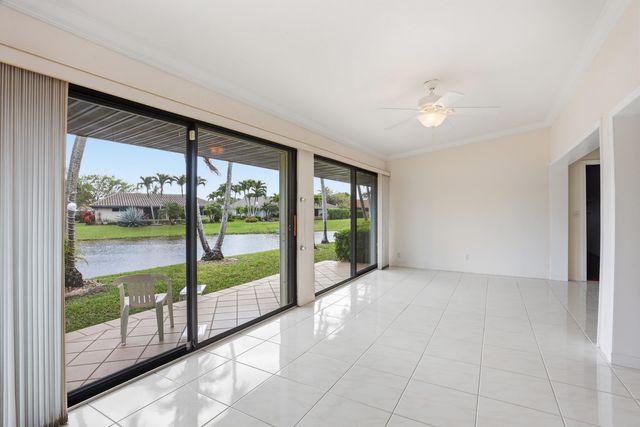 10426 Vereda Circle, Boynton Beach, FL 33436