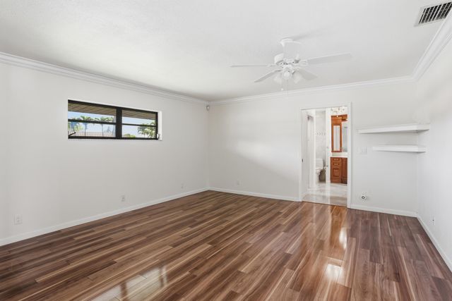 10426 Vereda Circle, Boynton Beach, FL 33436