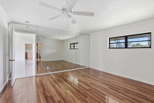 10426 Vereda Circle, Boynton Beach, FL 33436