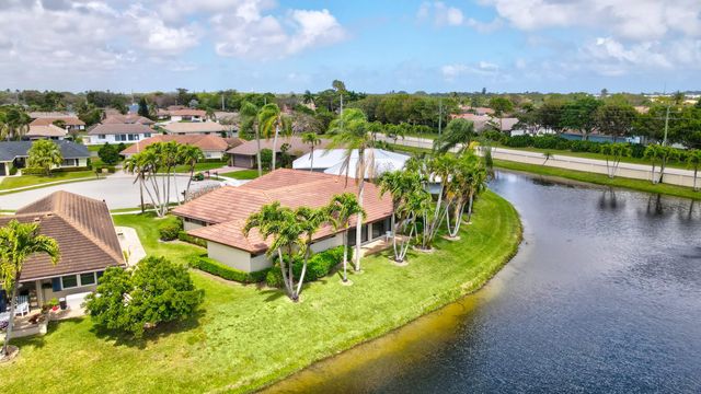10426 Vereda Circle, Boynton Beach, FL 33436