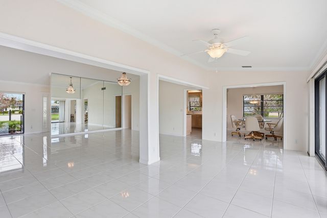 10426 Vereda Circle, Boynton Beach, FL 33436