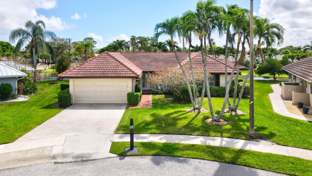 10426 Vereda Circle, Boynton Beach, FL 33436