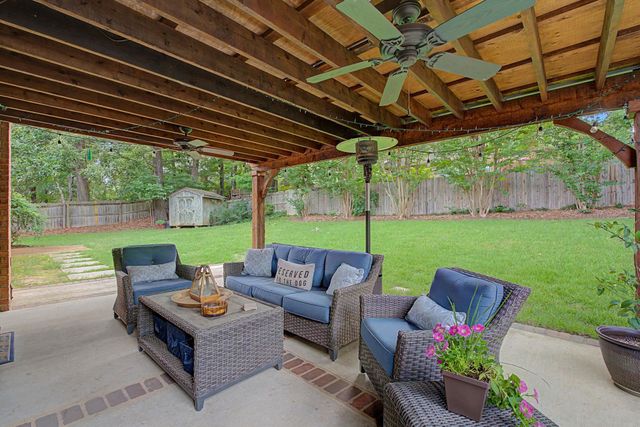 8656 WOOD MILLS DR W, Memphis, TN 38016