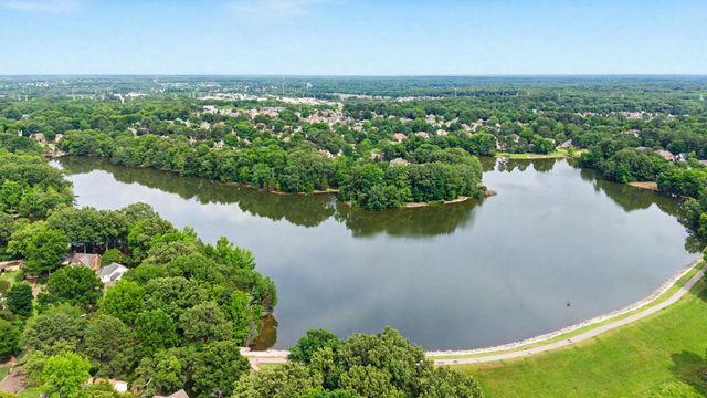 8656 WOOD MILLS DR W, Memphis, TN 38016