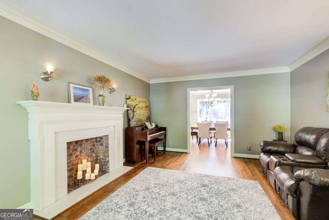 854 Newcastle Drive SW, Lilburn, GA 30047