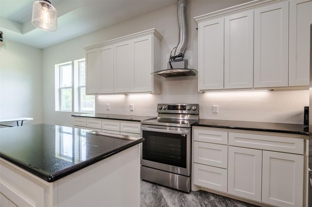 1354 OLD PIN OAK RD, Paige, TX 78659