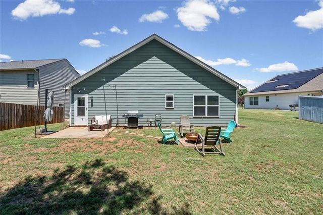 4707 Sweetwater Drive, Gainesville, GA 30504