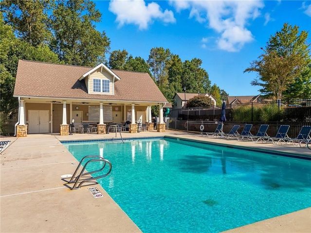4707 Sweetwater Drive, Gainesville, GA 30504